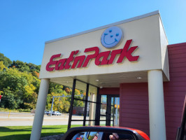 Eat'n Park Hospitality Group  outside