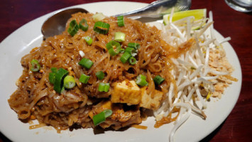 Mali Thai Cuisine food