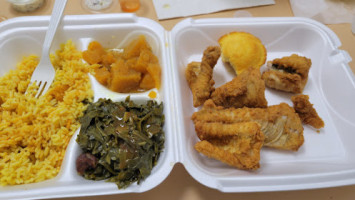 P D Soulfood Kitchen food