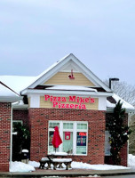 Pizza Mike's Pizzeria outside