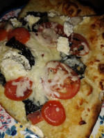 Puzino's Pizza food