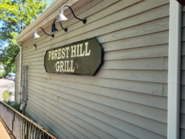 Forest Hill Grill outside