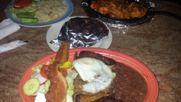 Rincon Latinos food