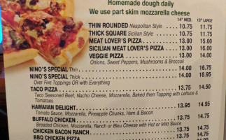 Nino's New York Style Pizza food