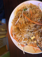 Topp Thai Cuisine food
