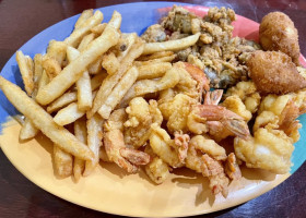 Porter Island Seafood food