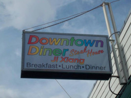 Downtown Diner outside