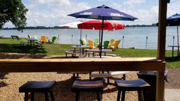 Pelican Cove On Lake Shetek outside