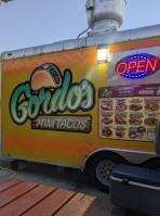 Gordos Tacos On The Run outside