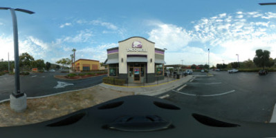 Taco Bell outside