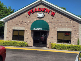 Peaden's Grill Cafeteria outside