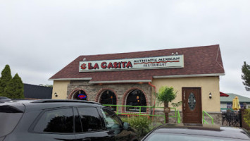 La Casita outside