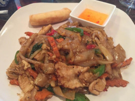 Lai Thai Cuisine food