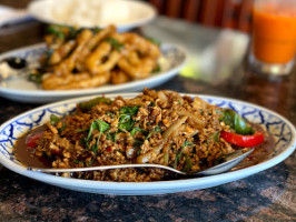 Thai Paradise food