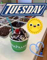 Peachwave Of Danbury food