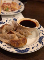 Ming’s Asian Cuisine food