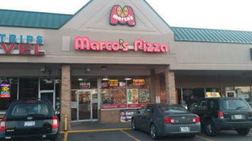 Marco's Pizza outside