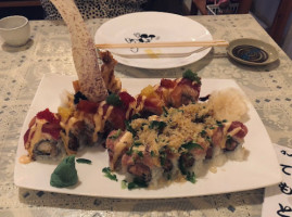 Yui Marlu food