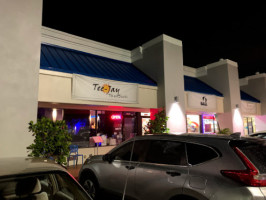 Tee Jay Thai Sushi In Wilton Manors outside