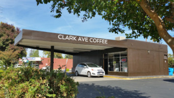 Bridge Coffee Co Clark Ave outside