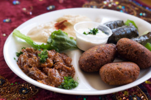 Gypsy's Mediterranean Grill food