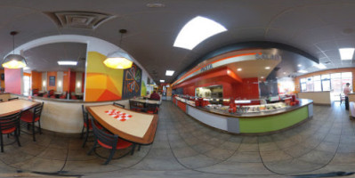 Cicis Pizza inside