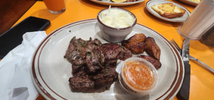 Cerro Negro food