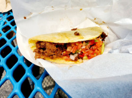 Bandido’s Tacos Burritos food