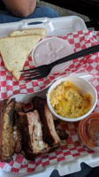 Quiky's Famous Bbq food