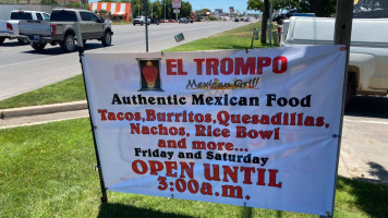 El Trompo Mexican Grill food