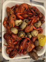 The Crawfish Hot Tub food