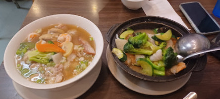 Mission Hunan Restaurant food