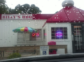 Billy's Bbq outside