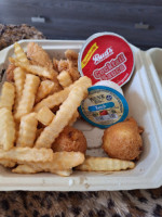 Bud's Chicken Seafood food