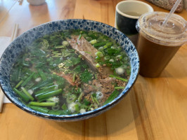 Em Vietnamese food