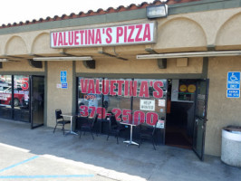Valuetina's Pizza outside