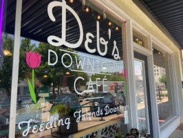 Deb's Downtown Cafe outside