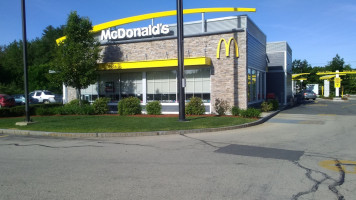 Mcdonald's outside