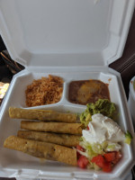 Marthas Mexican Place food