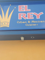 El Rey Taqueria food