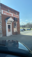 Pizza Place outside