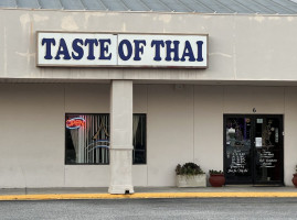 Taste Of Thai outside