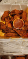 Wings N Things food