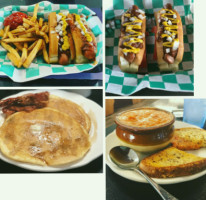 Starky's Grill food