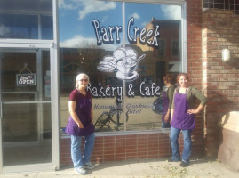 Parr Creek Bakery And Cafe inside