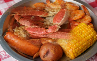 Lil Animals Crawfish Seafood More! food