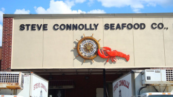 Steve Connolly Seafood Co Inc inside