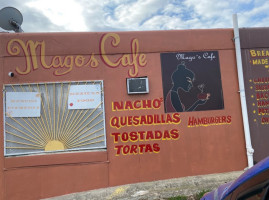 Mago's Cafe outside