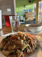 Rainbow Thai Cuisine food