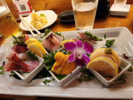 Kaiju Sushi food